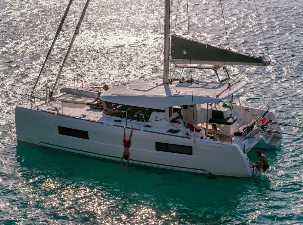 Lagoon-40-Eris20Esterno